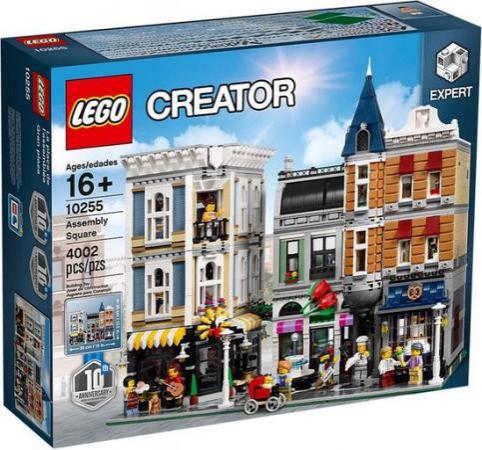 LEGO Bouwstenen 3000-4000 Creator Expert Assembly Square - 10255N (10255N) — 4.000 stukjes, huren vanaf €11,75/week